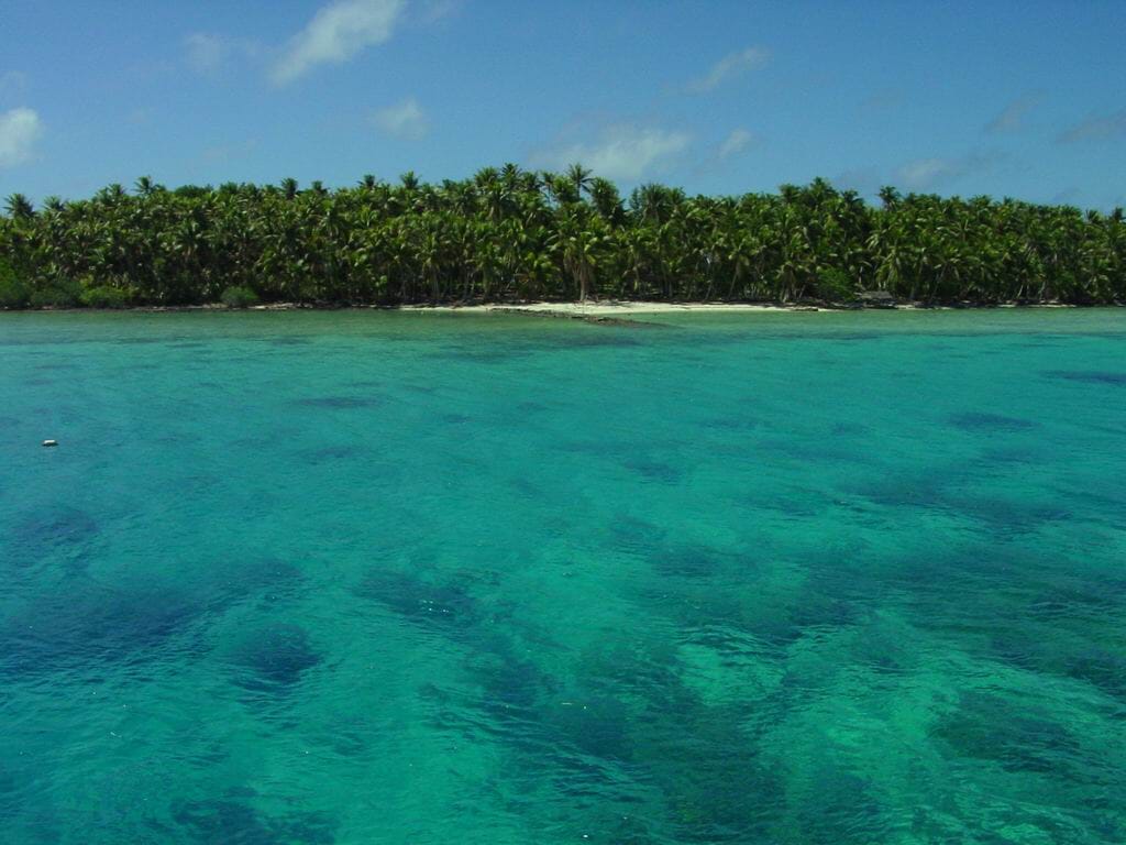 Entering Suwarrow's lagoon